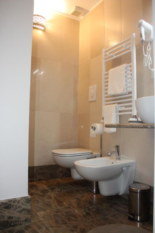 Le Bifore B&B มอลเฟตตา ภายนอก รูปภาพ