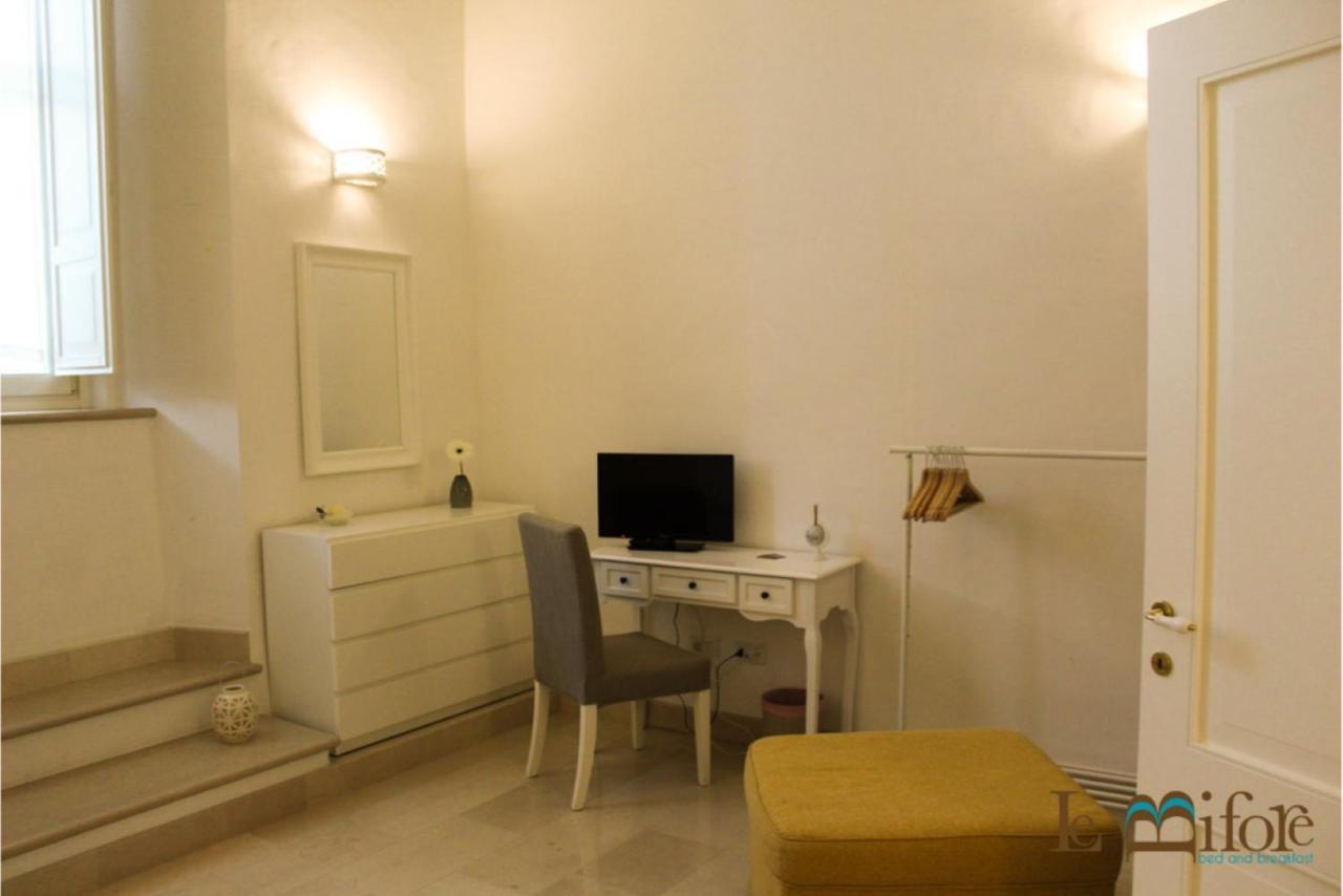 Le Bifore B&B มอลเฟตตา ภายนอก รูปภาพ